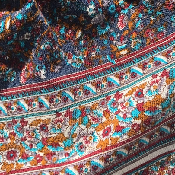 Charlotte Russe floral skirt - Picture 3 of 5